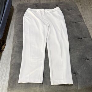 Tahari Women's Cream Pants
